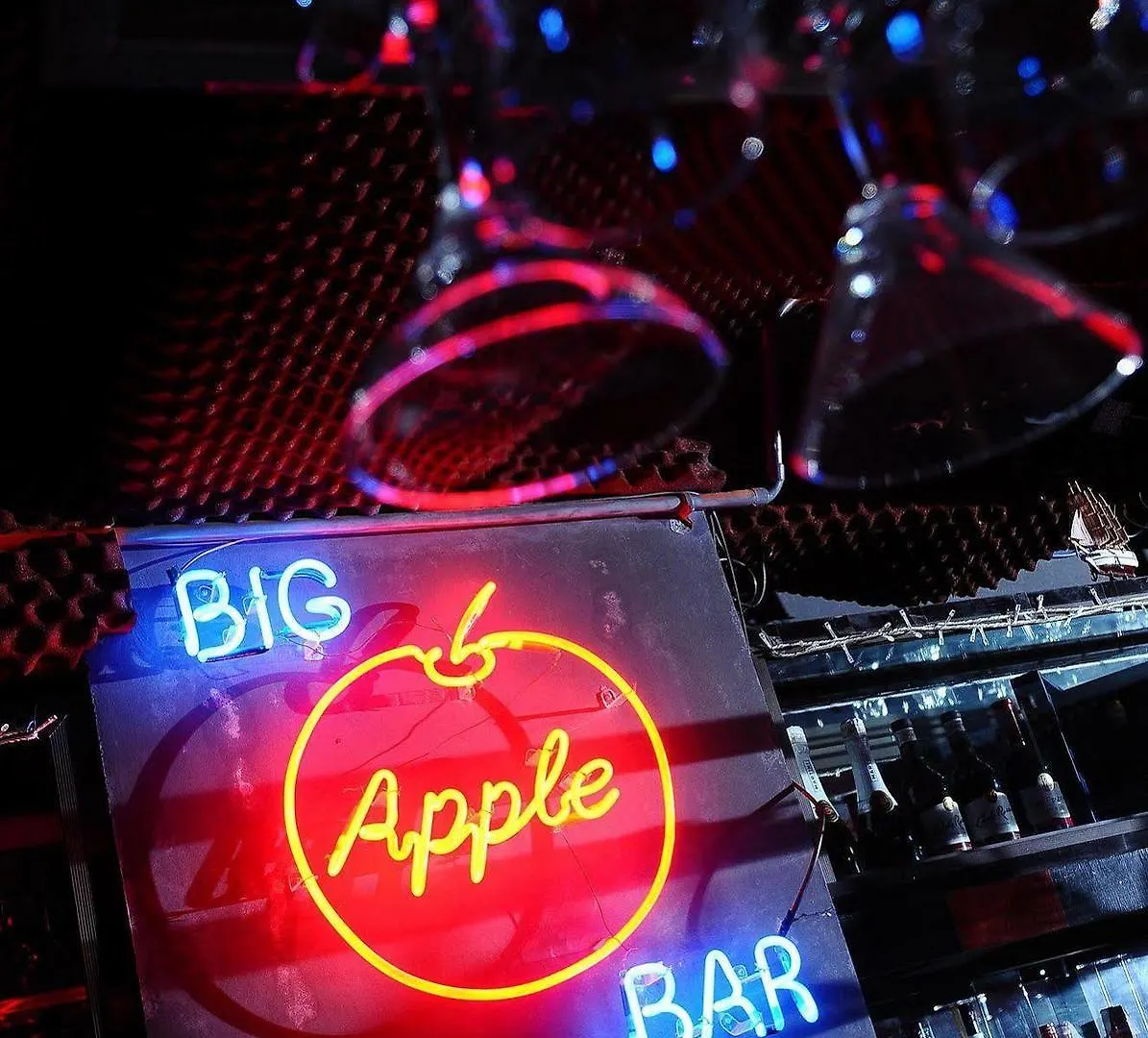 Big Apple Hotel & Bar Davao Philippines